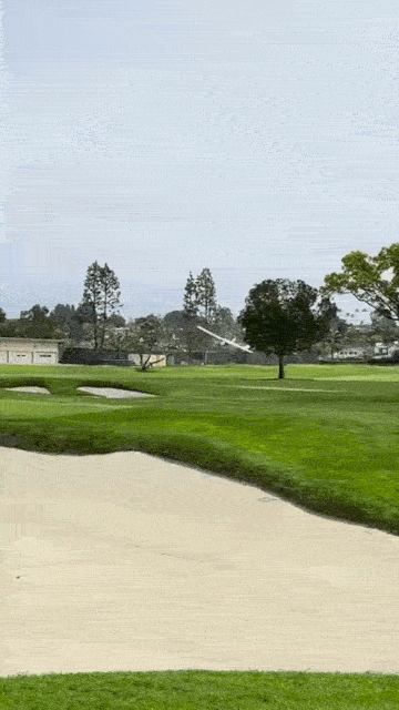 0031a8cb74993d62fd3df22f6a1d159d876d2b315640203b3cb53bee825e7799.gif