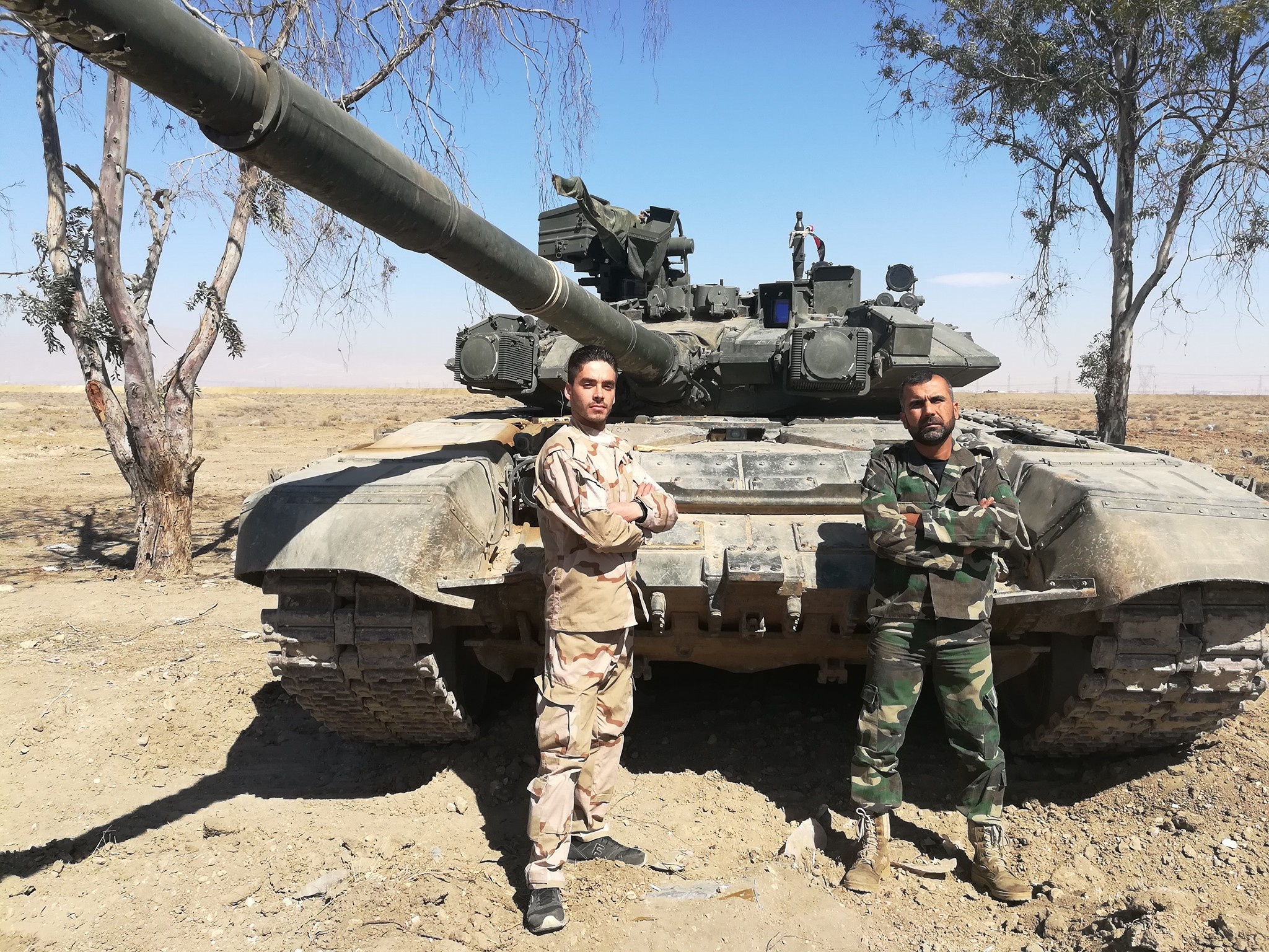 Экипаж танка абрамс. Танк т 90 подбитый в Сирии. Т72 Гиви. Т-72 основной боевой танк в Сирии.
