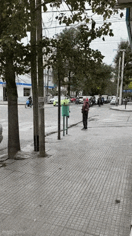 04453d3f256e7d1a444dbefdfdbb056fa816b60fbc633c369eaeaec3c494c690.gif