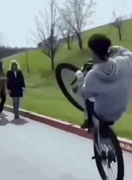 115711c1551a2e757c9ff25010a3000decf63be773829dbc8ea75735772b988b.gif