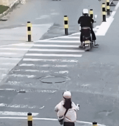 14934ecedd28364d51538eb7d12ba0693f11ac65df724823a54e9e0ffec4fb7c.gif