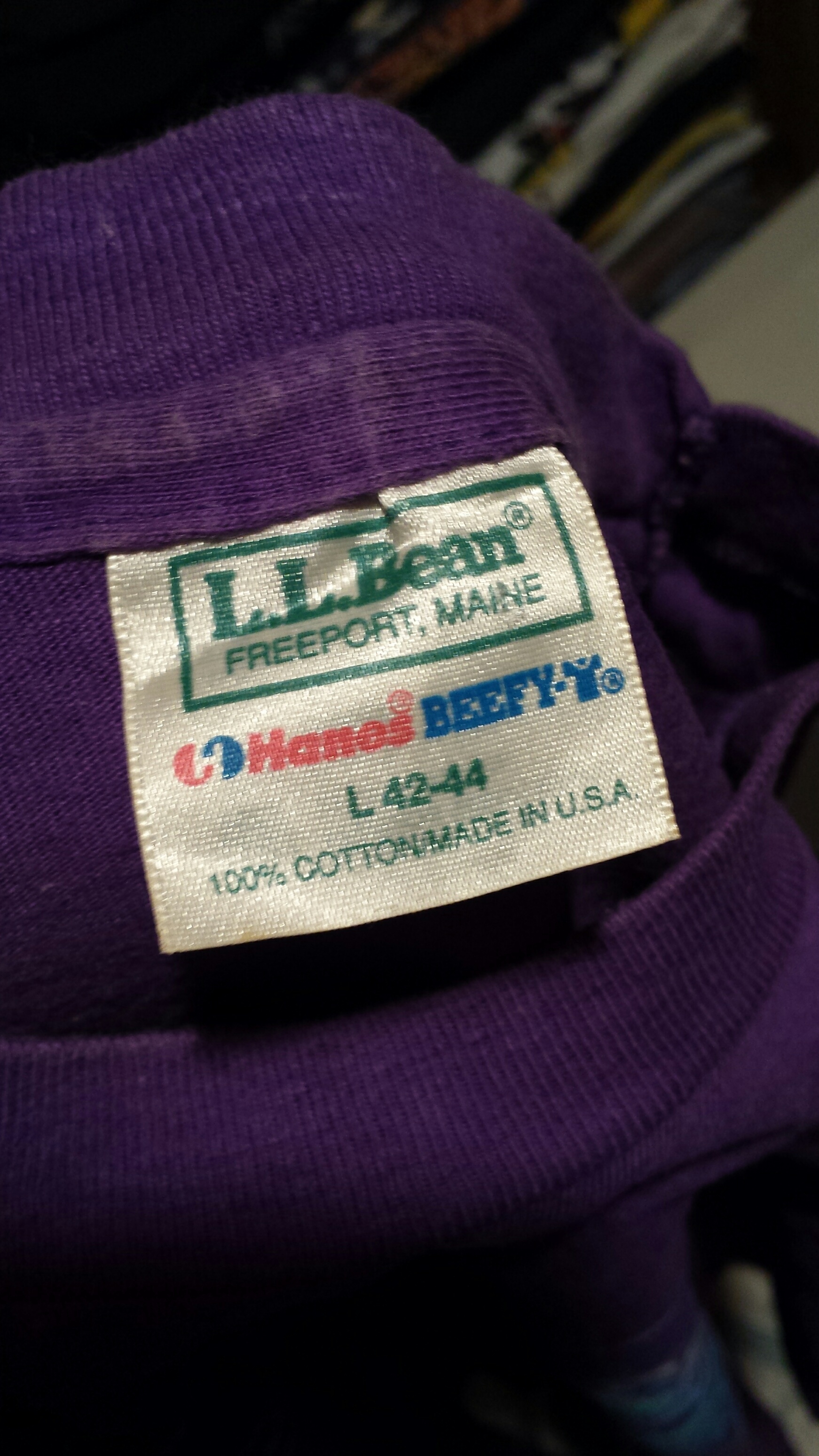 Hanes Brand | Vintage T-Shirt Tag | Shamrock Mills | Brand