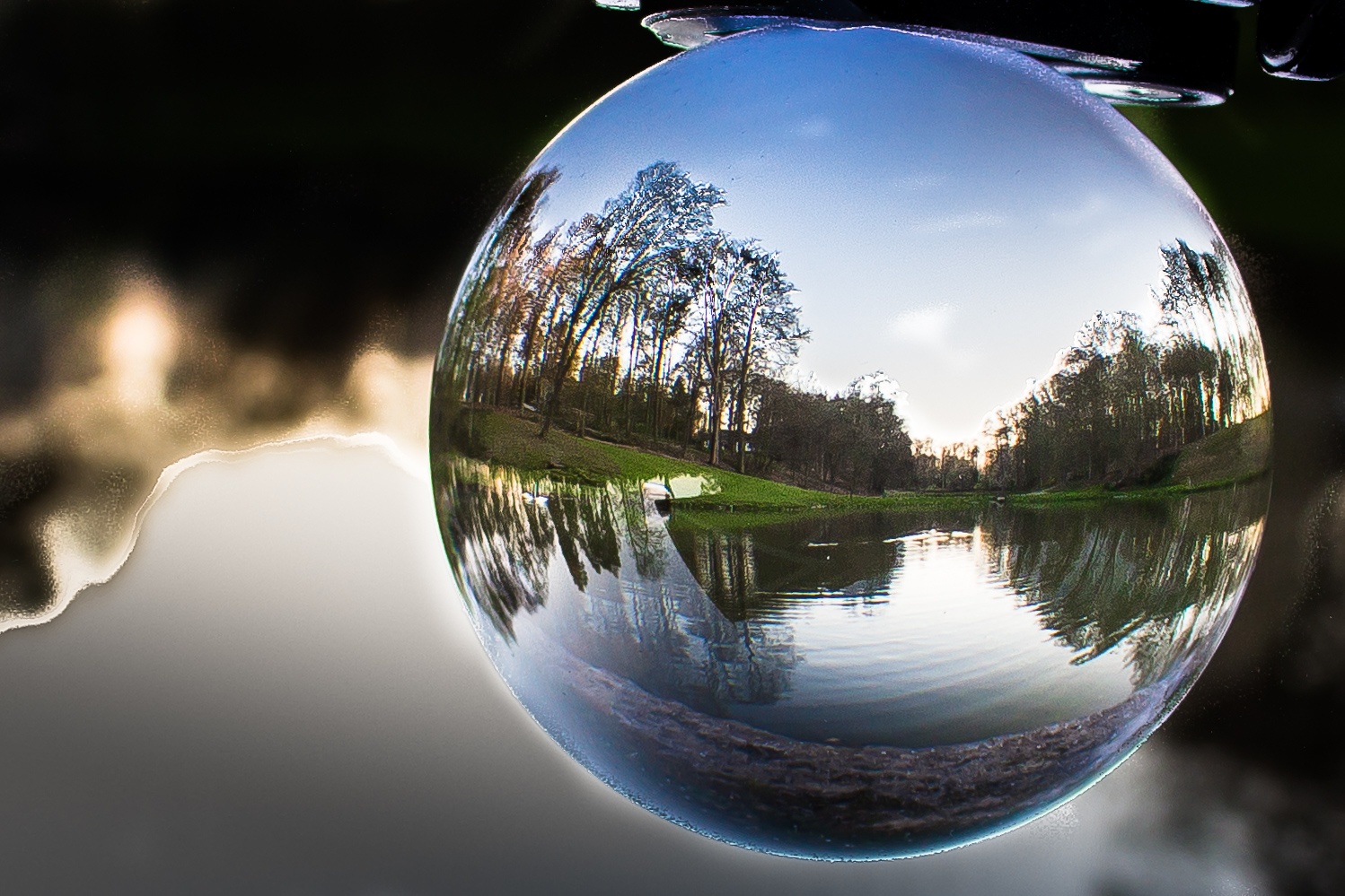 7 Tips for Doing Crystal Ball Refraction Photography