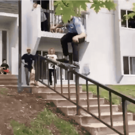 307507f495485b5cadd7d9007a703fbb9f961dd1dca3b934dbf6a9b2d9586390.gif
