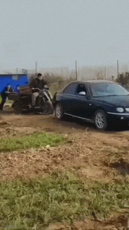 4f763cfe9e430dc63a28400c0e6c15422e1592f77767c3bfc7ca95a800d63b3c.gif