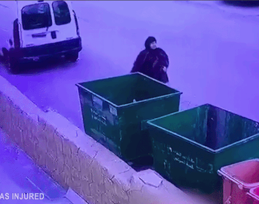 5acfaaf8d598c66d6f1ee39ad630080c053f053d9fadad0f75aaff02ea6a0b2e.gif