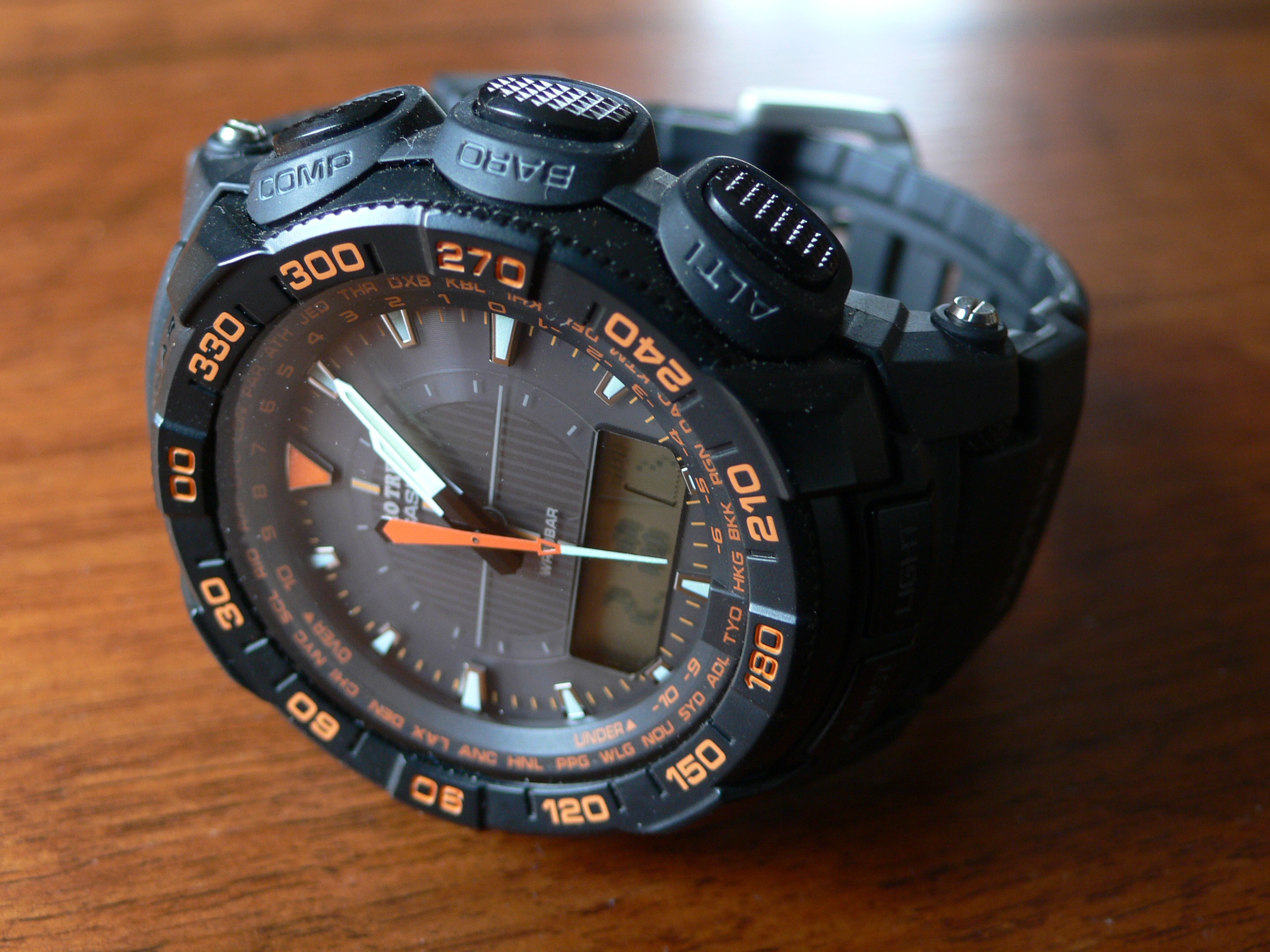 g shock akazonae