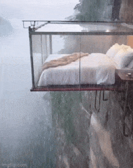 661b84183d10a2a86b64b600eeae68b72de1f55a7eec3bf254b0dae1c7ff5d55.gif
