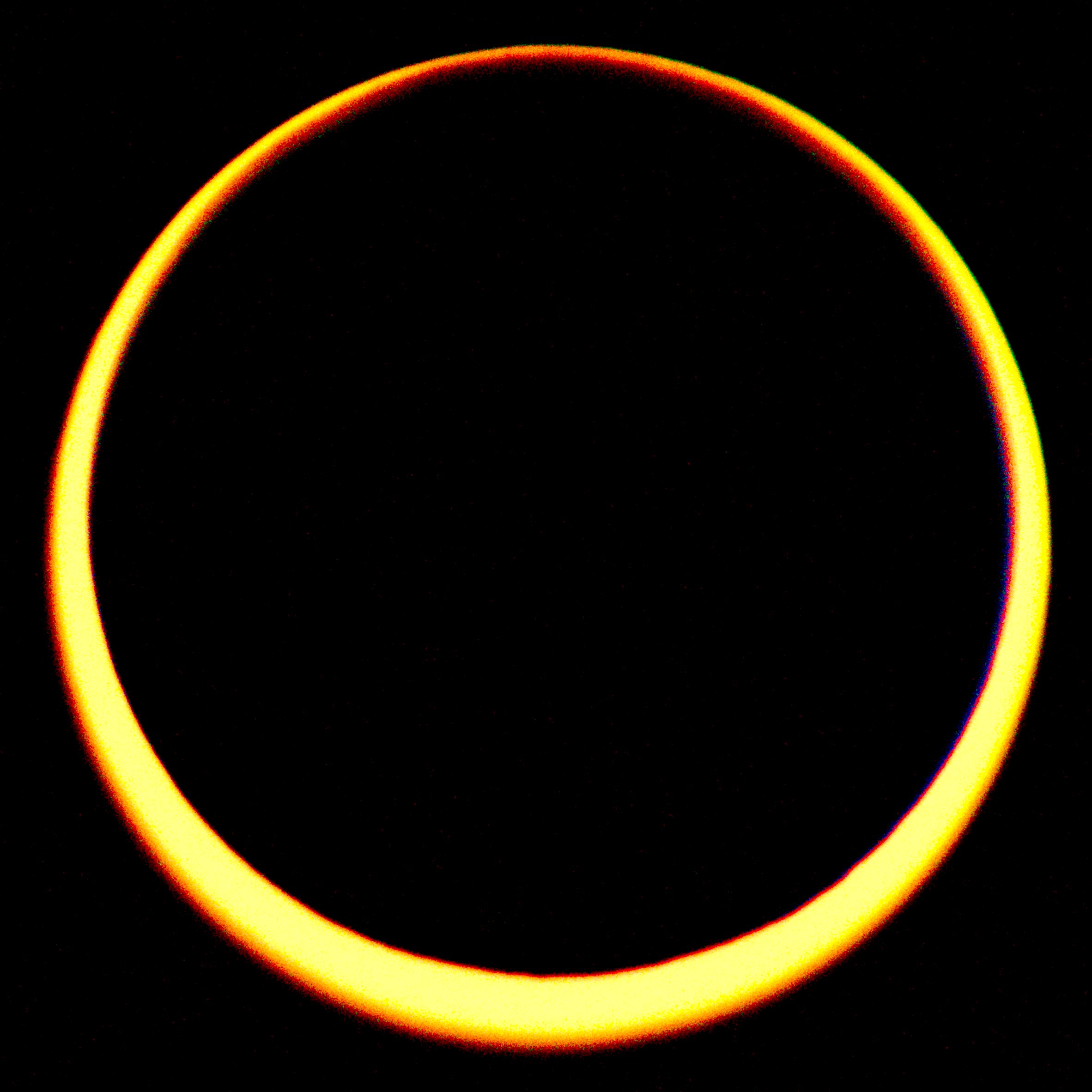 Photographer took over 200,000 shots for this stunning 8k annular solar