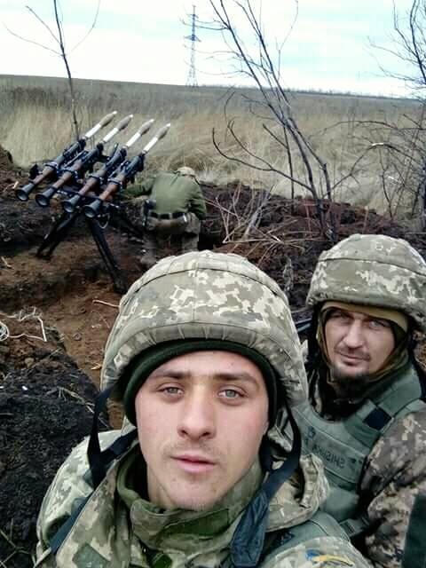 Ukrainian quad RPG tripod mount : r/Military