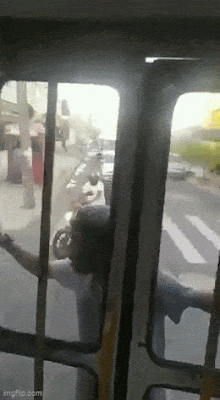 7e4d59e4dcca78f09b510fe733c624c0f5c22f1861ff6f824c7ab7f51a639089.gif