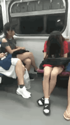 7fdf3e23d4cbd15acb44845124bfde5d7ad6d8b99ab8fecc54054725fe4c1d99.gif