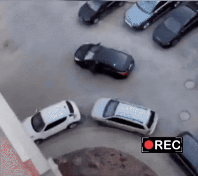 b9015b295e0b0a8a851ead2a4b56aaf9bfdb114caf256058b92fb026a8cc3daa.gif