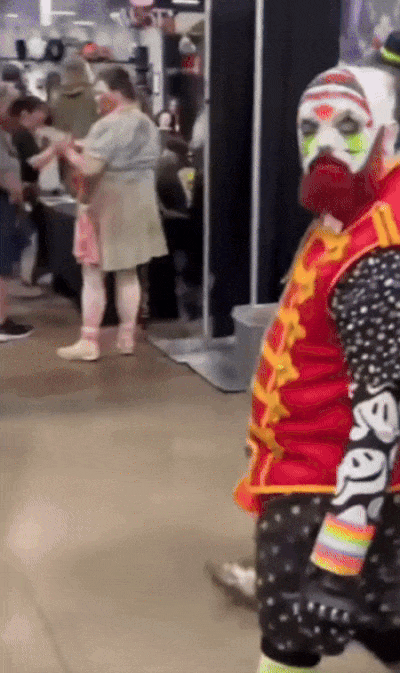 ba64b70492d524b3ccf4b029190a1e1f4408bf03faa49b636c044ae4abb27bb5.gif
