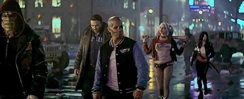 Resultado de imagem para gifs de filmes e series
