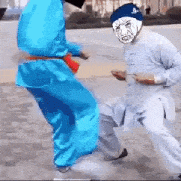 c48f2b4d6c9d760826f633f383e7062c782413cf7606dc05ac6d1dca38db551e.gif