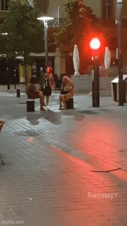 cc99ac0d93793701436920ffd94357af34580fa546c10318904ea201ca41744d.gif