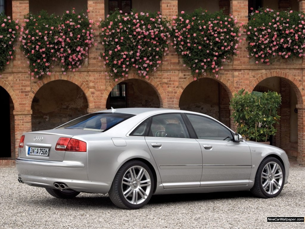 Audi A8 D3 Certainly Looks Different With Custom Wheels, Air Suspension ...