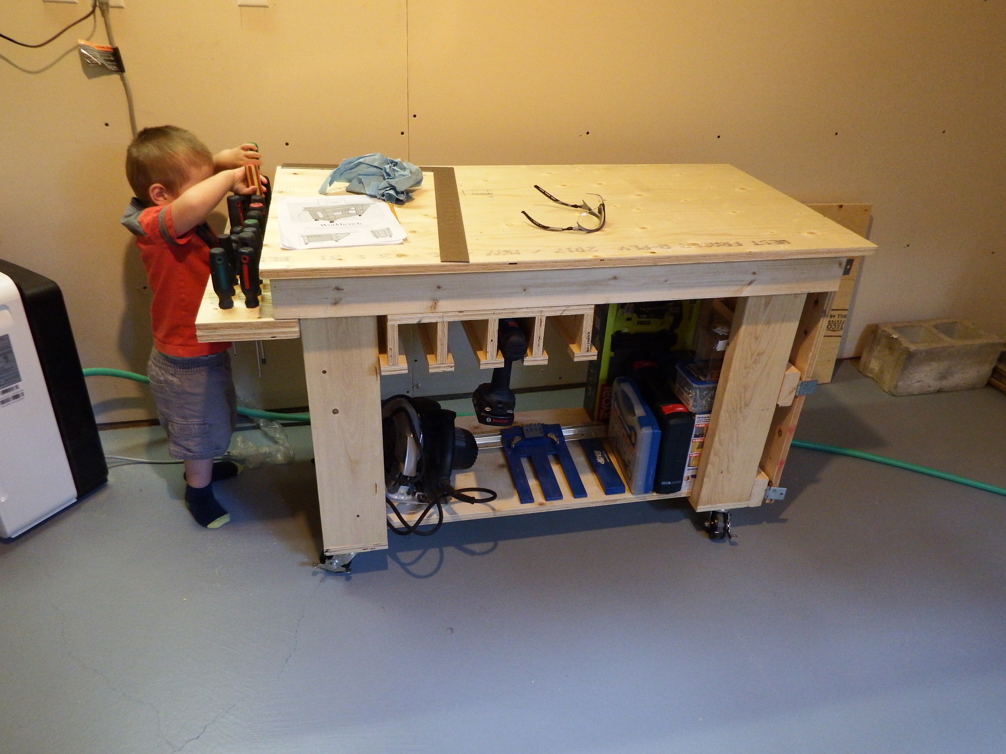 DIY Rolling Workbench Shanty 2 Chic