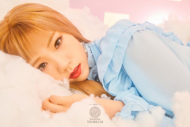 Yeoreum Cosmic girls 2018