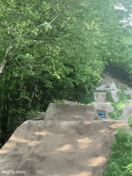 dffb6cc5ab960a84771a32029f5d0456c43e9e537ef9d80a17a9d630cda04751.gif