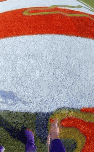 f8dd5fd293835cccac3c20526872c2ee67d9c97ec30106e5ab82f4b16864086a.gif